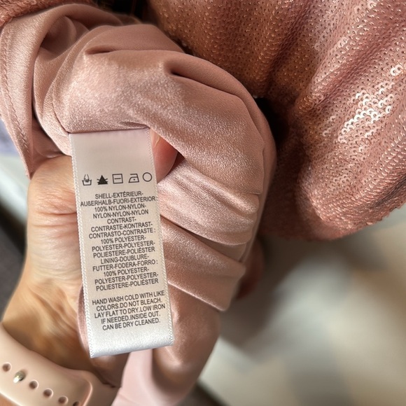 Dress the Population Rose Gold Sequin Sparkling NWT VNeck Midi Dress Prom XS - Picture 12 of 13